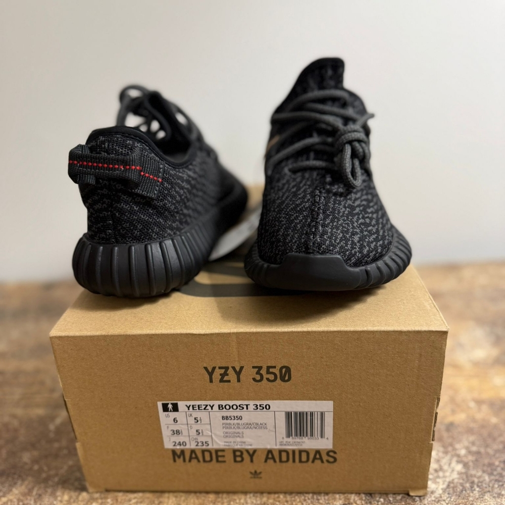 Yeezy 350 Pirate Black US 6M (7.5W)